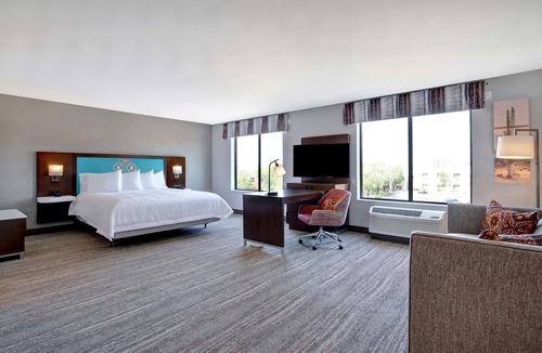 Southside Hotel | Hampton Inn Santa Fe South