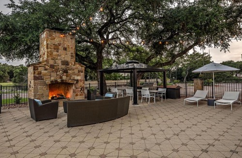 Boerne Hotel | Hampton Inn & Suites Boerne