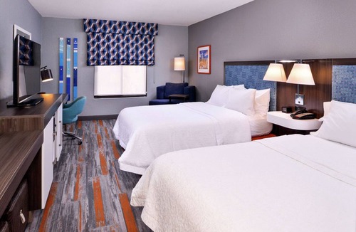 Frisco Hotel | Hampton Inn & Suites Legacy Park-Frisco