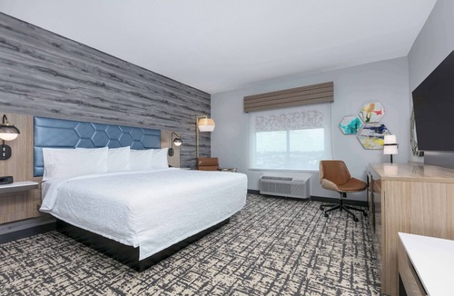 Shenandoah Hotel | Hampton Inn & Suites Shenandoah The Woodlands, Tx