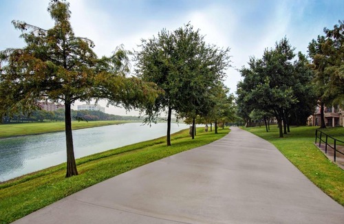 Farmers Branch Hotel | Hampton Inn & Suites Dallas - Farmers Branch