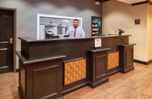 Waco Hotel | Hampton Inn & Suites Waco-South