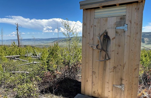 Casper Mountain House | Hand-Crafted Sheep Wagon ~ Luxuriously Rustic ~ Private Meadow Site