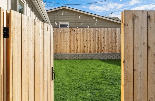 Ellensburg House | Happy's Hideout, Downtown w/Private Lawn