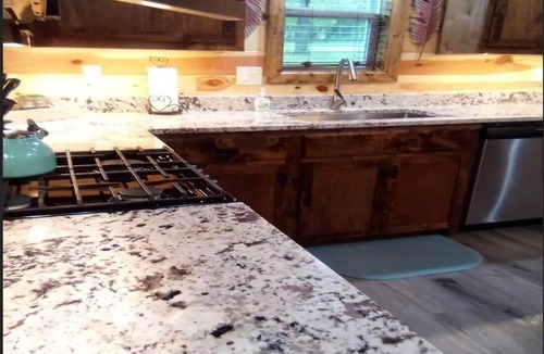 Rufe Cabin | Harmony - a Fisherman's Delight w/Grill & Firepit