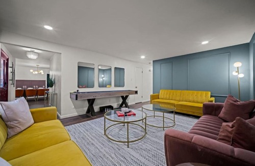 Lamar Heights Area House | Harmony House Hot Tub Experiential home