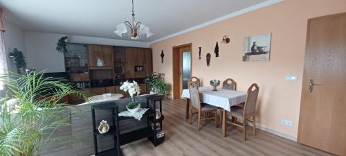 Suhl Apartment | Haseltal