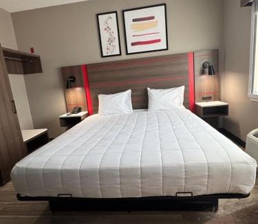 Lewisville Hotel | Hawthorn Extended Stay by Wyndham Lewisville