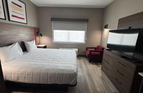 Lewisville Hotel | Hawthorn Extended Stay by Wyndham Lewisville