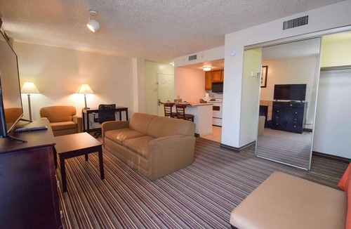 Richardson Hotel | Hawthorn Extended Stay by Wyndham Richardson