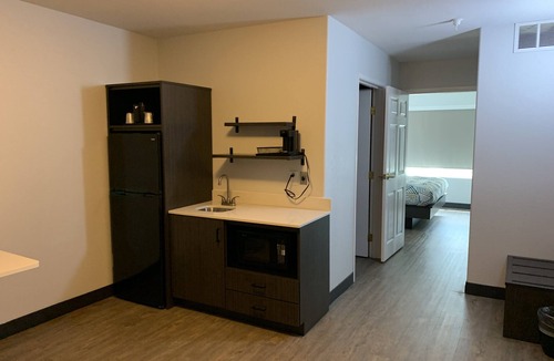 Hobbs Hotel | Hawthorn Extended Stay by Wyndham Hobbs