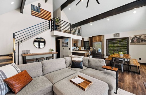 Hayden View Estates House | Hayden Lakefront Cabin w/Private Dock & Stunning Views for Families