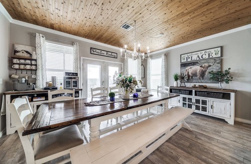 Helotes House | Heated Pool, Game-room Clubhouse, Hot tub, Playground, Views, Additional Cottage