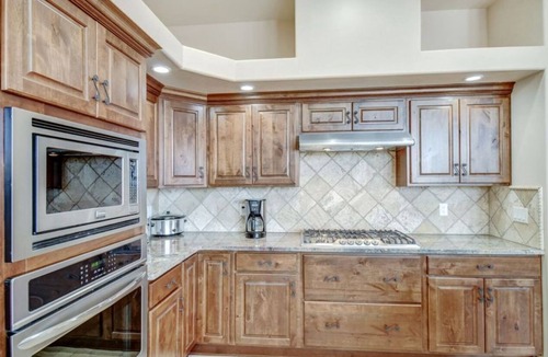 Westside House | Heated Pool + Hot Tub - Luxury Retreat ABQ