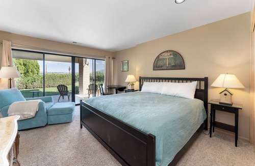 Wapato Point Condo | Heavenly Halmalka on Lake Chelan! Comfortably sleeps 8.
