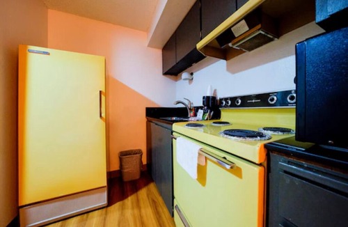 Hermiston Hotel | Hermiston Retreat Ideal for Weekend Getaways near Local & Dining Spots | 2 Rooms