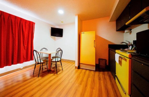 Hermiston Hotel | Hermiston Retreat Ideal for Weekend Getaways near Local & Dining Spots | 2 Rooms