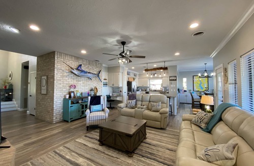 April Sound House | Hidden Gem Waterfront home in gated Country Club community on Lake Conroe.