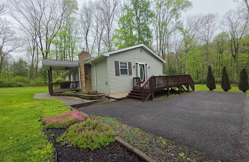 Bruceton Mills House | Highwater Hideaway