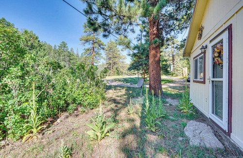 Drake Cabin | Hike, Fish & Relax: Cabin 4 Mi to Lake Estes!