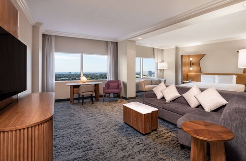 North Dallas Hotel | Hilton Dallas Lincoln Centre by the Galleria