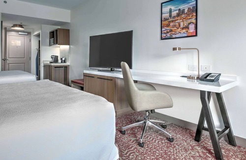 North Arlington Hotel | Hilton Garden Inn Dallas/Arlington