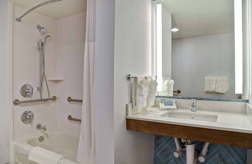 Riverview Hotel | Hilton Garden Inn Kansas City