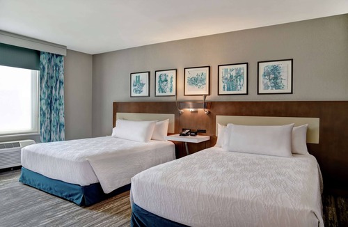 Riverview Hotel | Hilton Garden Inn Kansas City