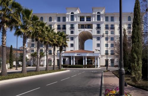 Wetmore Hotel | Hilton Vacation Club Eilan Resort & Spa San Antonio