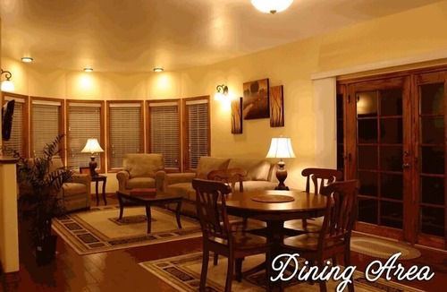 Waitsburg House | Hiromi's House - Minutes from Blue Mountains and Wine Country