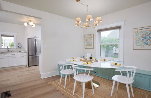 College Place House | Historic Blue Gables | Walk to WWU + Fenced Yard