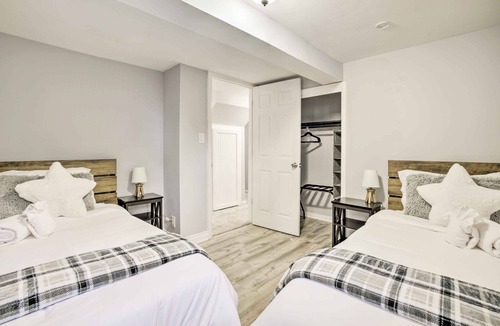 Casper House | Historic Casper Retreat w/ Renovated Yard!