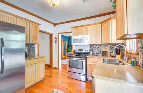 Lawton Cottage | Historic Craftsman Home 3 Mi to Fort Sill N Lawton