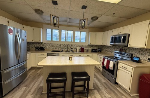 Roswell House | Historic District Home with Proud N.M.M.I. Family Legacy