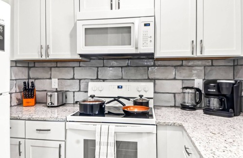 Rockwall Apartment | Historic DT, FIFA 2026, 30 Mins to AT&T Stdm | TSA