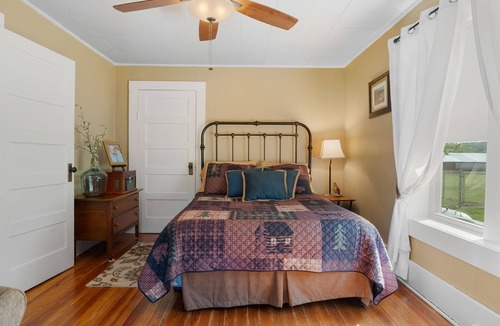 Dover House | Historic Early Settler Farm House that Has Been Modernized For Your Comfort.