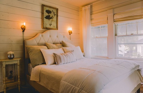 Ryan Place House | Historic Guest House near TCU/Downtown available for 30 day+ rental ONLY
