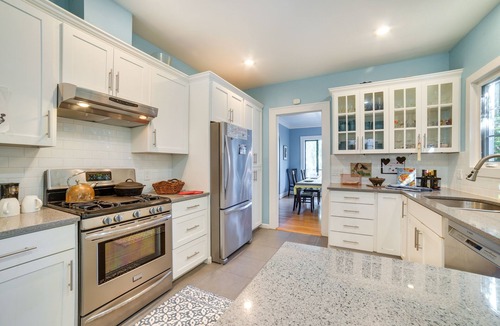 Seattle Metro Area House | Historic Seattle Vacation Rental in Seward Park!