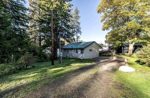 Rathdrum Cabin | Historic Waterfront Cabin with Private Dock on Twin Lakes, Rathdrum, Idaho