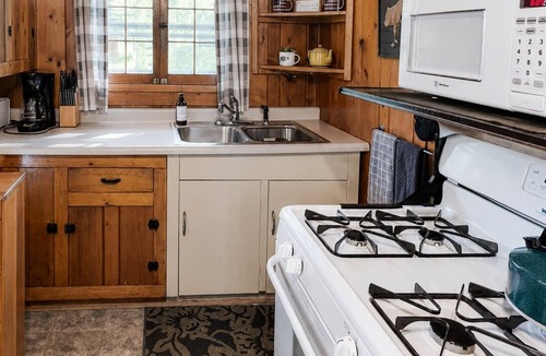 Riverside Cabin | Historic Wyoming Cabin Near Rivers & Trails