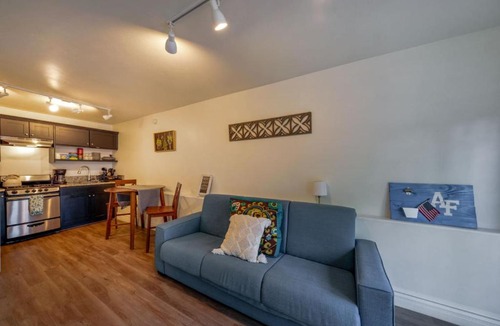 Iron Horse Historic District House | Hoff Casita (Brian)