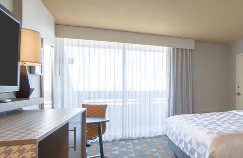 Northeast Park Hill Hotel | Holiday Inn Denver East by IHG