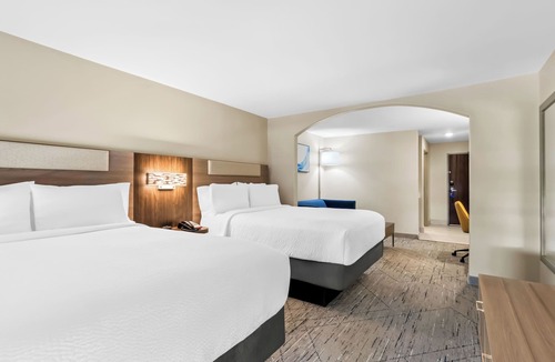 Pauls Valley Hotel | Holiday Inn Express Hotel & Suites Pauls Valley by IHG