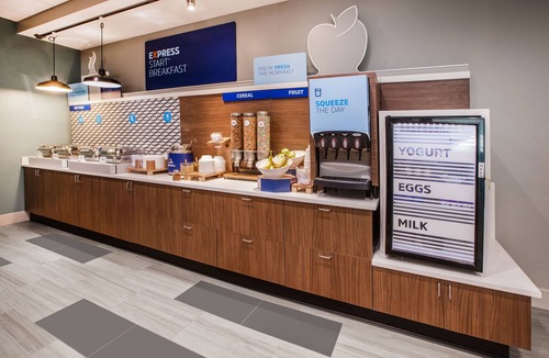 Canyon Hotel | Holiday Inn Express Hotel & Suites Canyon, an IHG Hotel