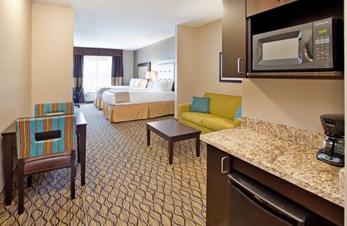 St. Joseph Hotel | Holiday Inn Express Hotel & Suites St. Joseph by IHG