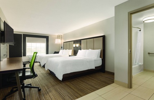 Lawton Hotel | Holiday Inn Express Hotel & Suites Lawton-Fort Sill by IHG