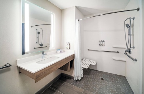 Dumas Hotel | Holiday Inn Express Hotel & Suites Dumas by IHG