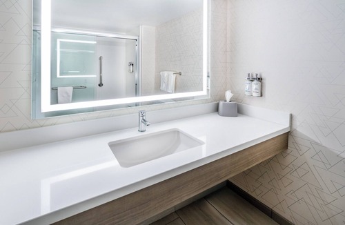 Cheyenne Hotel | Holiday Inn Express Hotel & Suites - Cheyenne by IHG