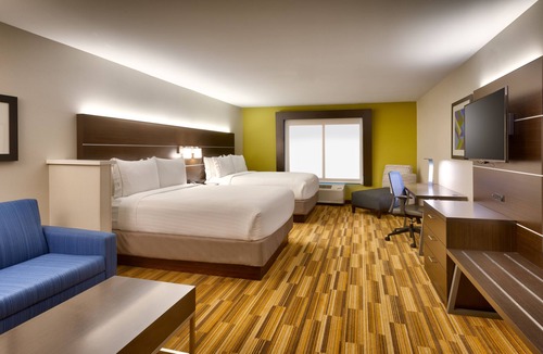 Biggs Field Hotel | Holiday Inn Express Hotel & Suites El Paso I-10 East by IHG