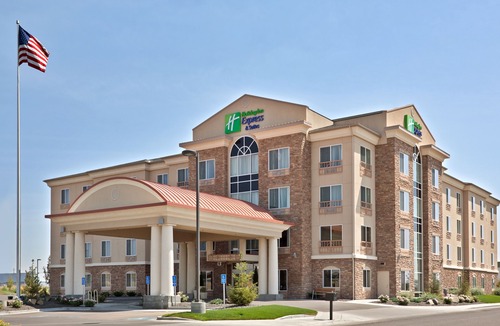 Ontario Hotel | Holiday Inn Express Hotel & Suites Ontario, an Ihg Hotel